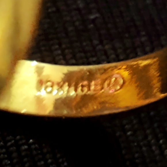 Vintage 1980s Oversized Gold, Ruby & Diamond Cocktail Ring-7 - Picture 4 of 7